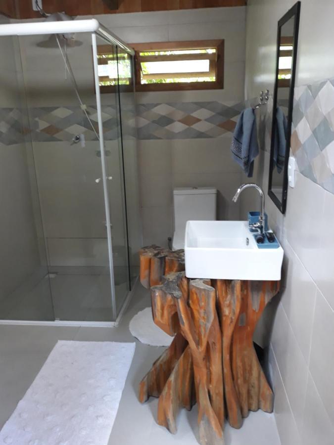 Charmosa Casa Da árvore Na Brava Balneário Camboriú